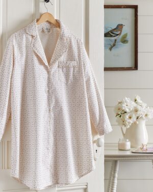 Petal Daisies Night Shirt Nightgown Nightwear PJs Pajama Set