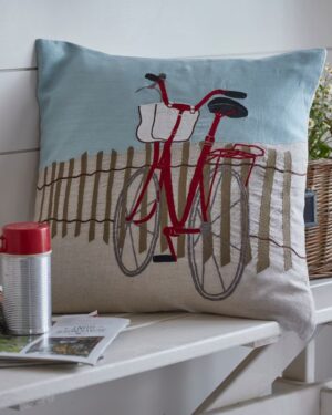 Beach Red Cruiser Linen Throw Pillow